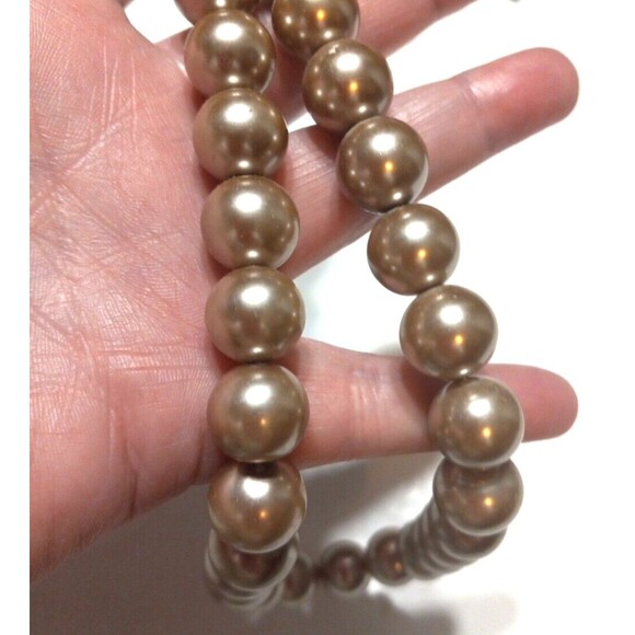 Large Champagne Colored Pearl Look Necklace Beads Hook and Hoop Closure Handmade - Picture 5 of 5